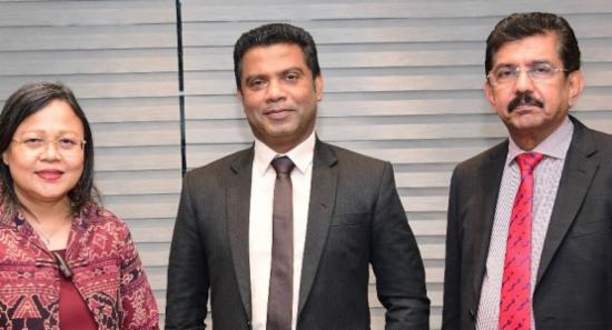 Indonesian Ambassador Meets Health Minister